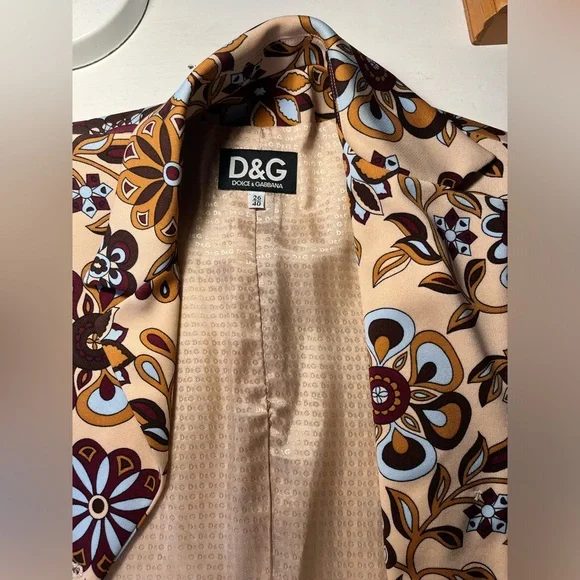 VINTAGE DOLCE &  GABANA FLORAL BLAZER JACKET - Picture 5 of 6